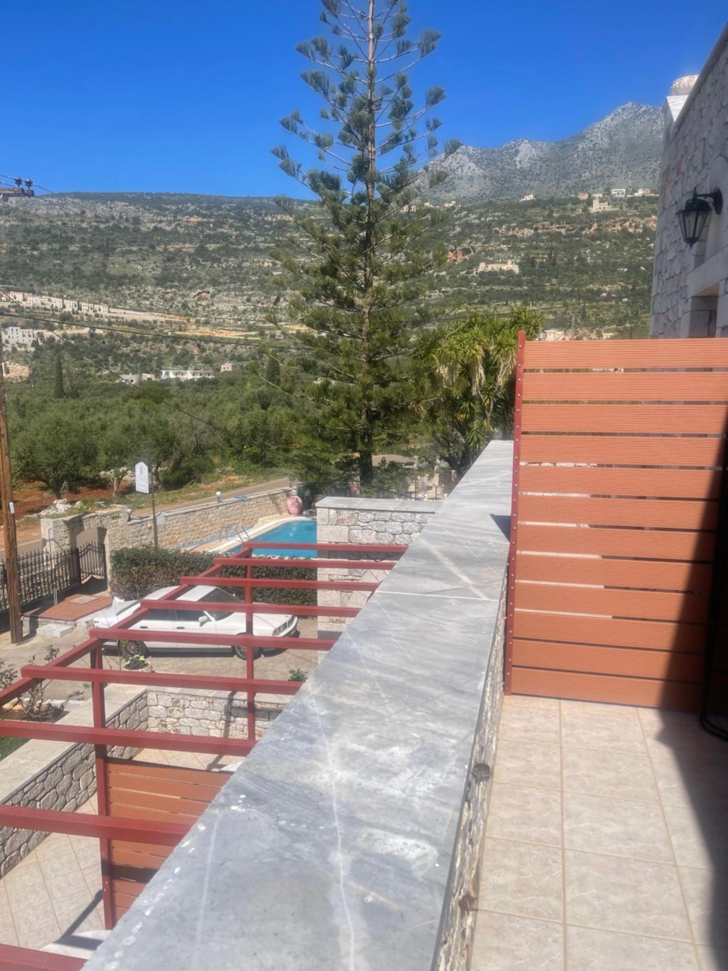 Lithos By The Sea Bed & Breakfast Neo Oitilo Exterior photo